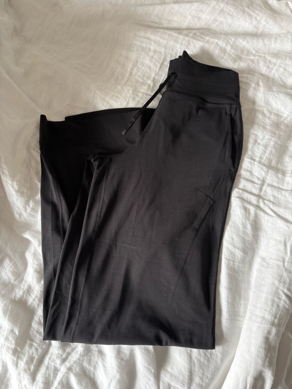 lululemon Groove high rise Black Wide-Leg Pants